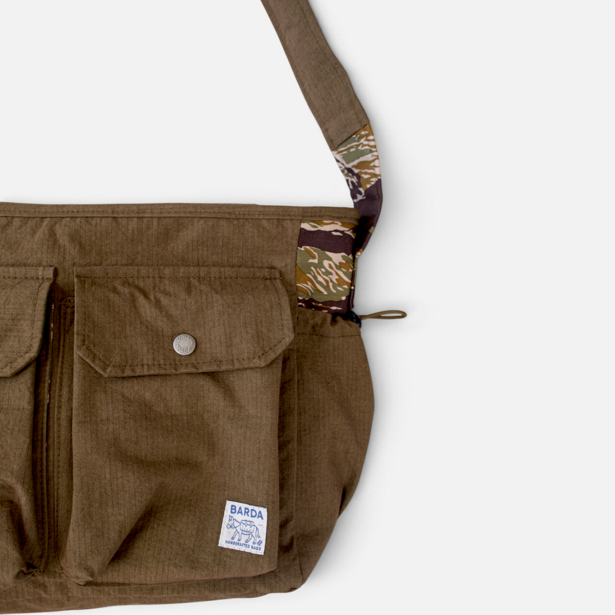 BA02 - Vert &  Camo Tiger Stripe