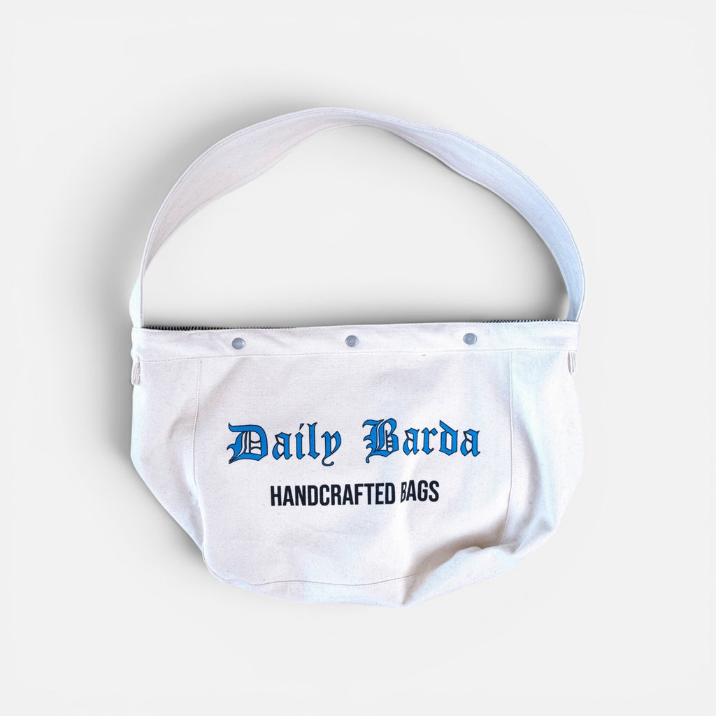 BA04 - The Newspaper Bag Bleu